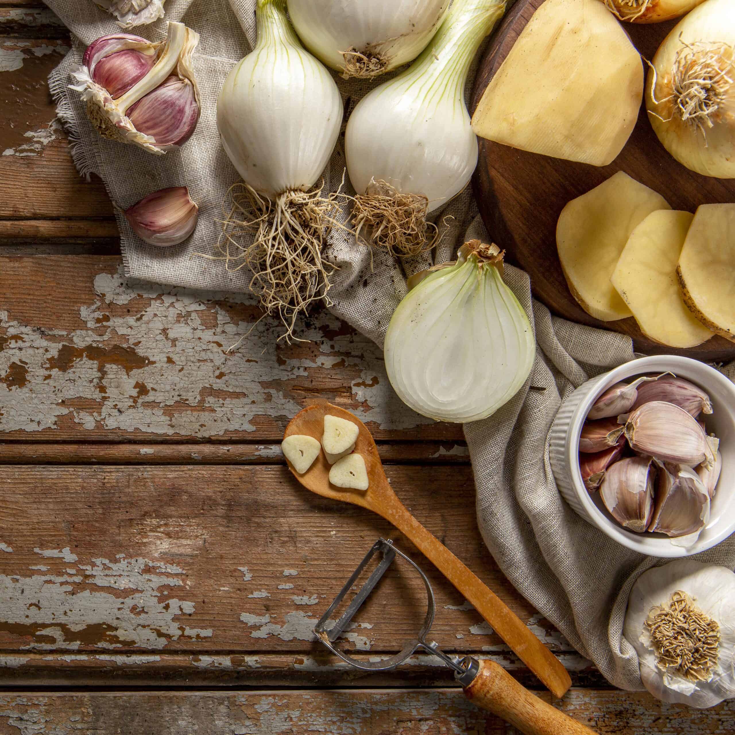 top view onions with veggies scaled 1